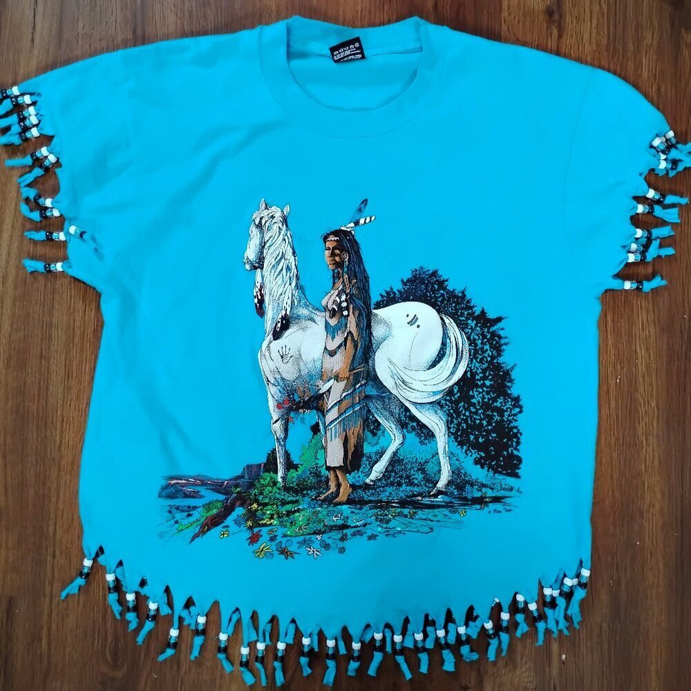 Deadstock Vintage Native American First Nation Horse Beaded T-Shirt Crop Top